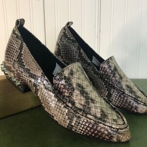 Jeffrey Campbell NIB Barnett Loafers w Metal Studs